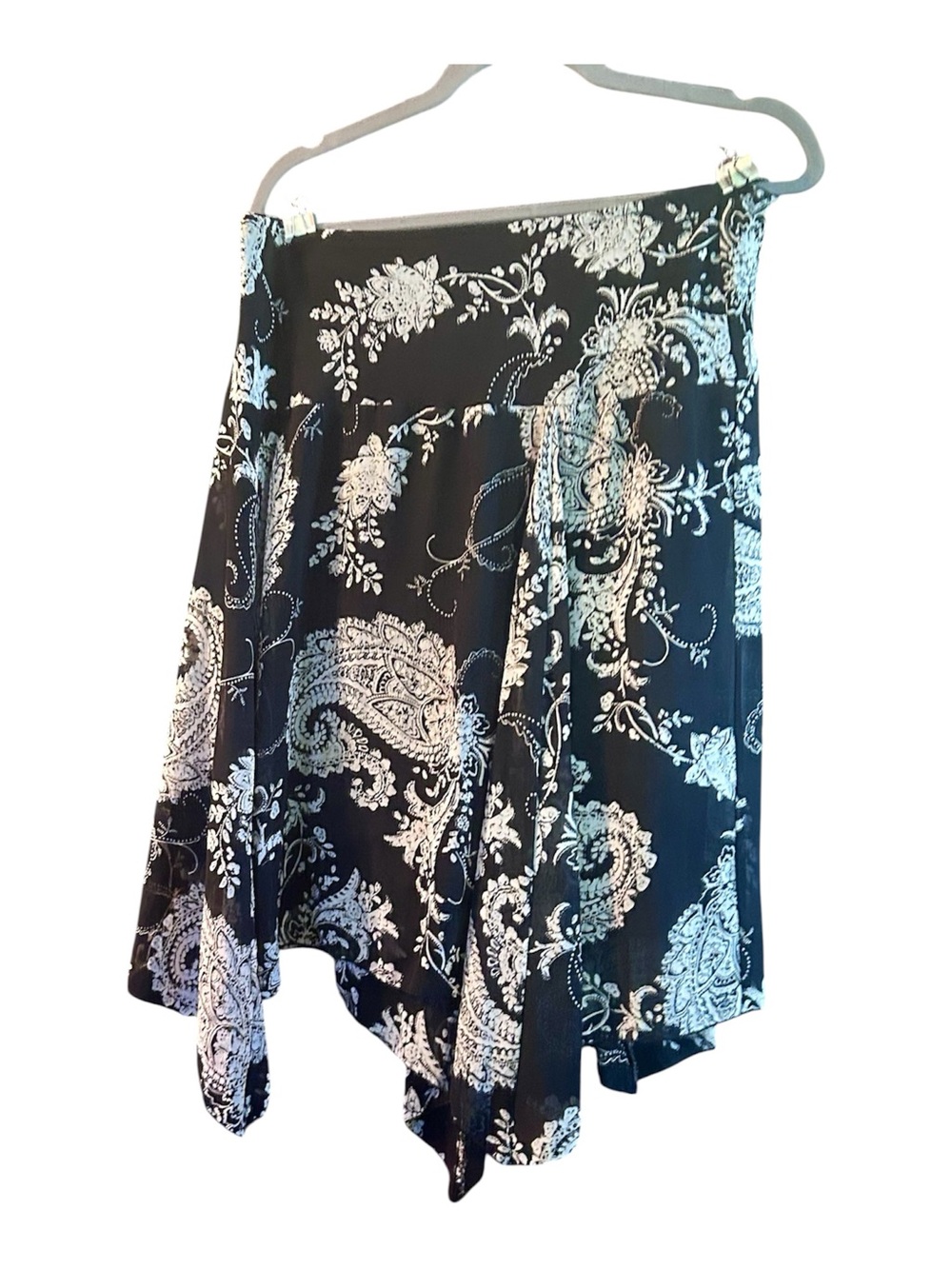 Skirt. Black and White Paisley Asymmetrical Handkerchief Skirt